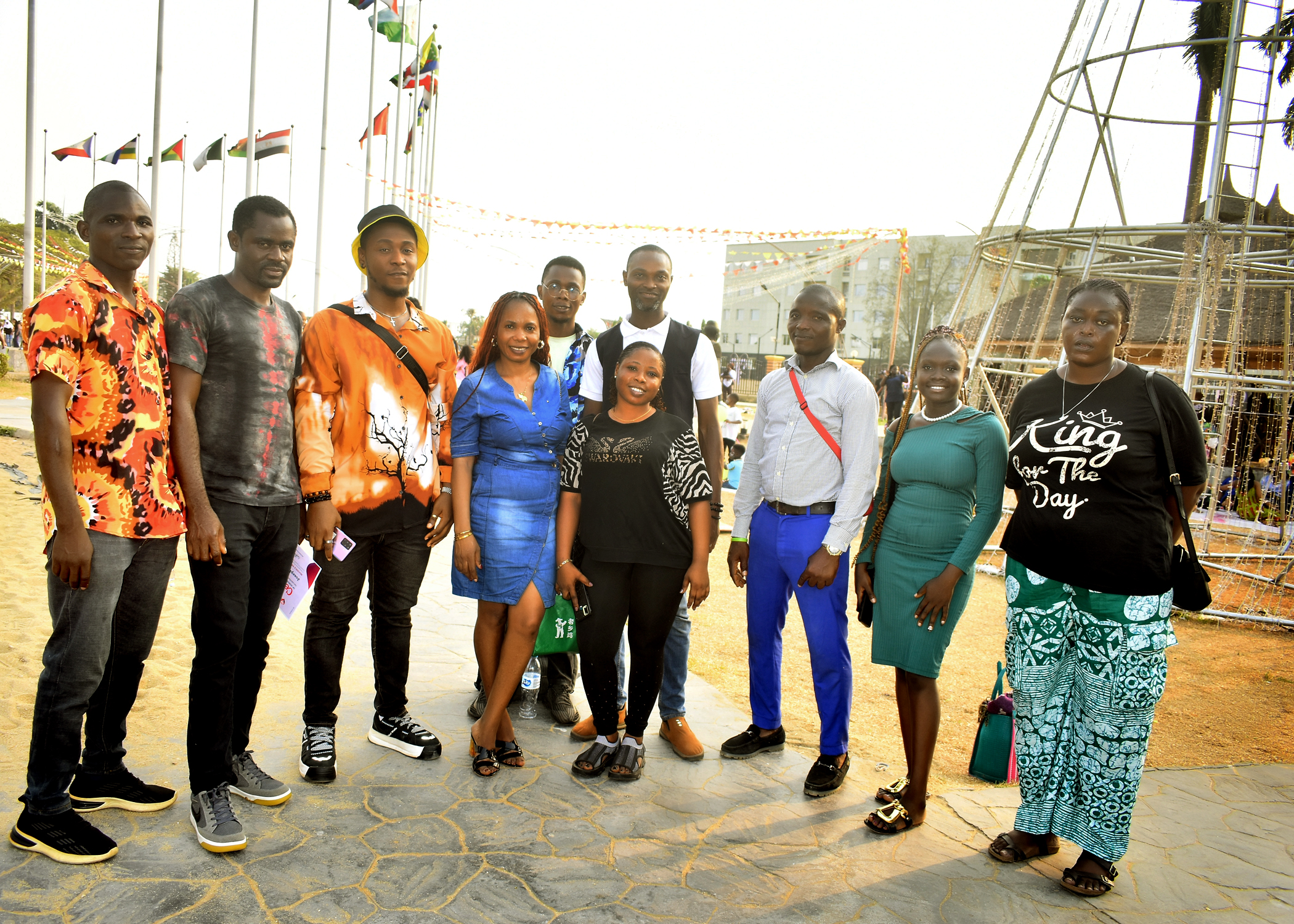Volunteer Hangout 2025
